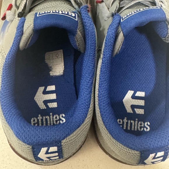 Like new. Etnies Maraña skate shoes - Picture 3 of 9